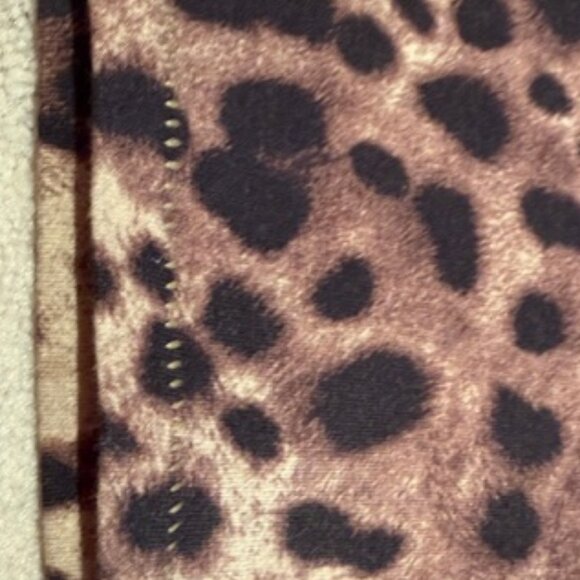 SKIMS x Dolce&Gabbana shirt - Picture 8 of 16